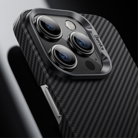 Puzdro BENKS Kevlar pre iPhone 15 Plus, Carbon Fiber, čierne