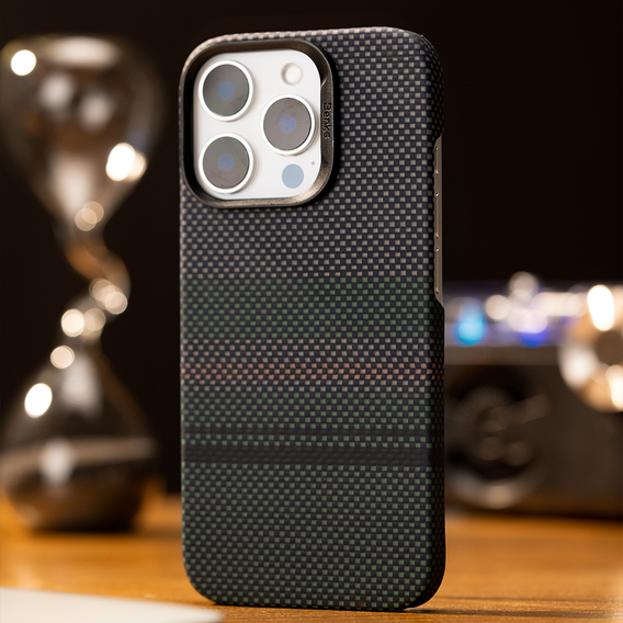 BENKS Kevlar Magnetic Armor Air Aurora 600D SA65 puzdro pre MagSafe pre iPhone 16 Pro