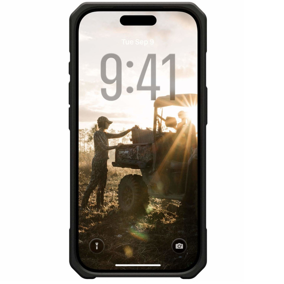 Puzdro Urban Armor Gear pre iPhone 17 Pro Max, Monarch Pro Kevlar MagSafe, Carbon Fiber