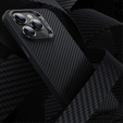 Puzdro BENKS Kevlar pre iPhone 15 Pro Max, pre MagSafe, Carbon Fiber, čierne