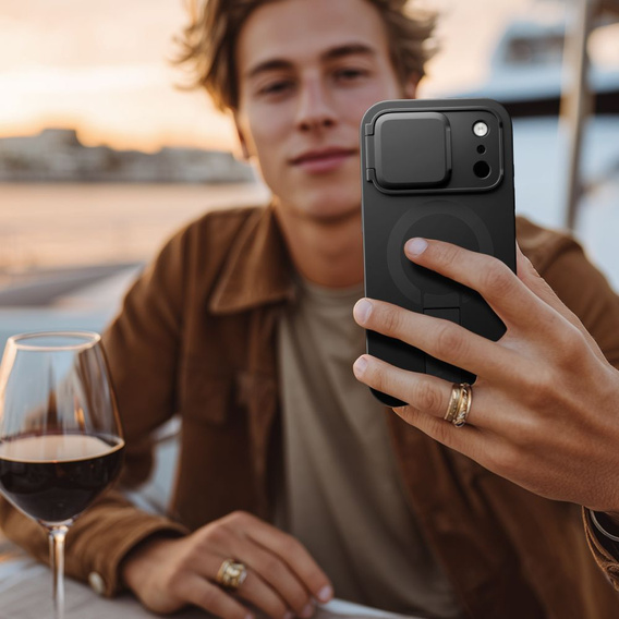 Ochranné puzdro Tech-Protect Kevlar Aura s podstavcom a funkciou MagSafe pre iPhone 17 Pro Max