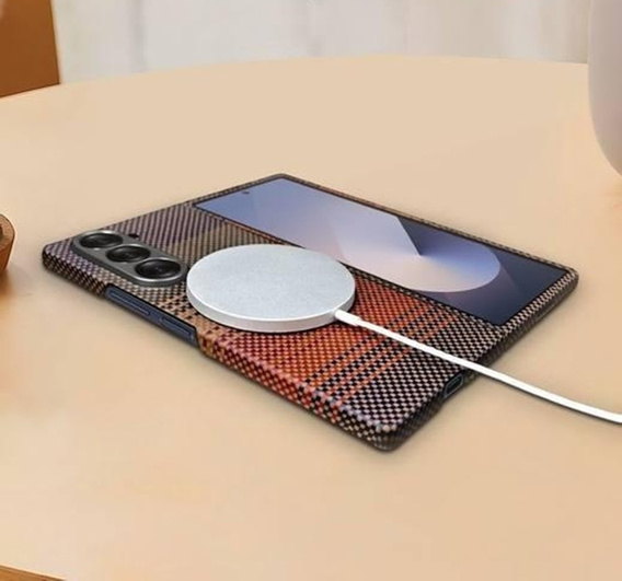 Puzdro pre Samsung Galaxy Z Fold6 5G - magnetické aramidové vlákno, oranžové