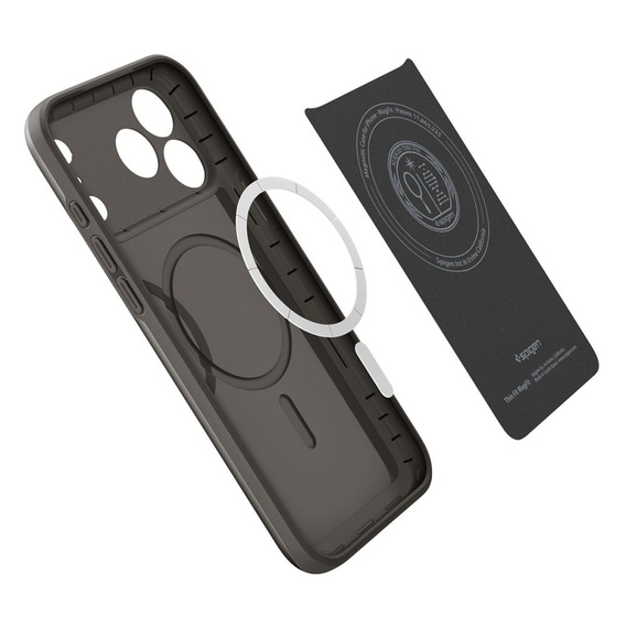 Puzdro Spigen pre iPhone 17 Pro, Thin Fit MagSafe, strieborná