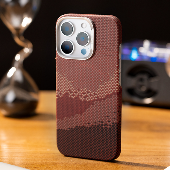 Puzdro Benks Magnetic Golden Tide Kevlar 600D pre iPhone 16 Pro Max