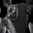 Puzdro BENKS Kevlar pre iPhone 15 Pro Max, pre MagSafe, Carbon Fiber, čierne