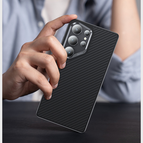 Puzdro BENKS Kevlar pre Samsung Galaxy S25 Ultra, pre MagSafe, Carbon Fiber, čierne