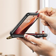 Puzdro so stojanom a ochranou pántov pre Motorola Razr 60 Ultra 5G