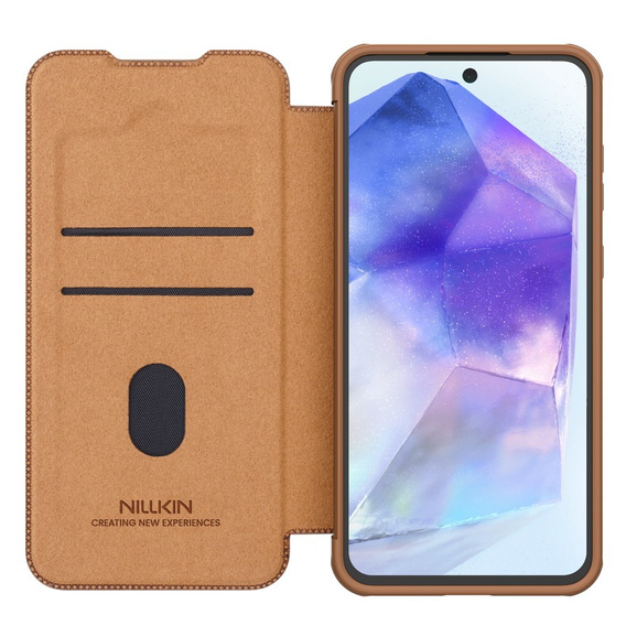 Flipové puzdro NILLKIN pre Samsung Galaxy A56, CamShield Qin Pro, kožené, hnedé