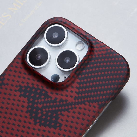 Puzdro pre iPhone 16 Pro, Aramid Fiber MagSafe, červené