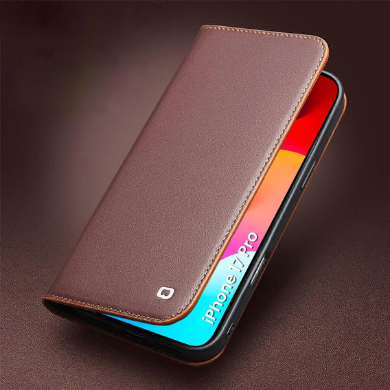 QIALINO kožené peňaženkové flipové puzdro pre iPhone 17 Pro - hnedé