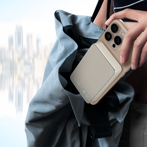 Power Bank 10000mAh Slim 22,5W MagSafe 3 v 1 pre iPhone 12-17, AirPods, Apple Watch a smartfóny s indukčným nabíjaním